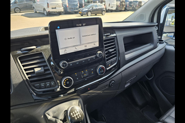 Ford Transit Custom 300 2.0 TDCI L2H1 Trail | Glasslook panelen | Raptor grille | Camera | Trekhaak | Leder | Voorruitverwarming | Airco | Cruise control etc. Ford Transit Custom 300 2.0 TDCI L2H1 Trail | Glasslook panelen | Raptor grille | Camera | Trekhaak | Leder | Voorruitverwarming | Airco | Cruise control etc.