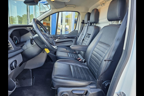 Ford Transit Custom 300 2.0 TDCI L2H1 Trail | Glasslook panelen | Raptor grille | Camera | Trekhaak | Leder | Voorruitverwarming | Airco | Cruise control etc. Ford Transit Custom 300 2.0 TDCI L2H1 Trail | Glasslook panelen | Raptor grille | Camera | Trekhaak | Leder | Voorruitverwarming | Airco | Cruise control etc.