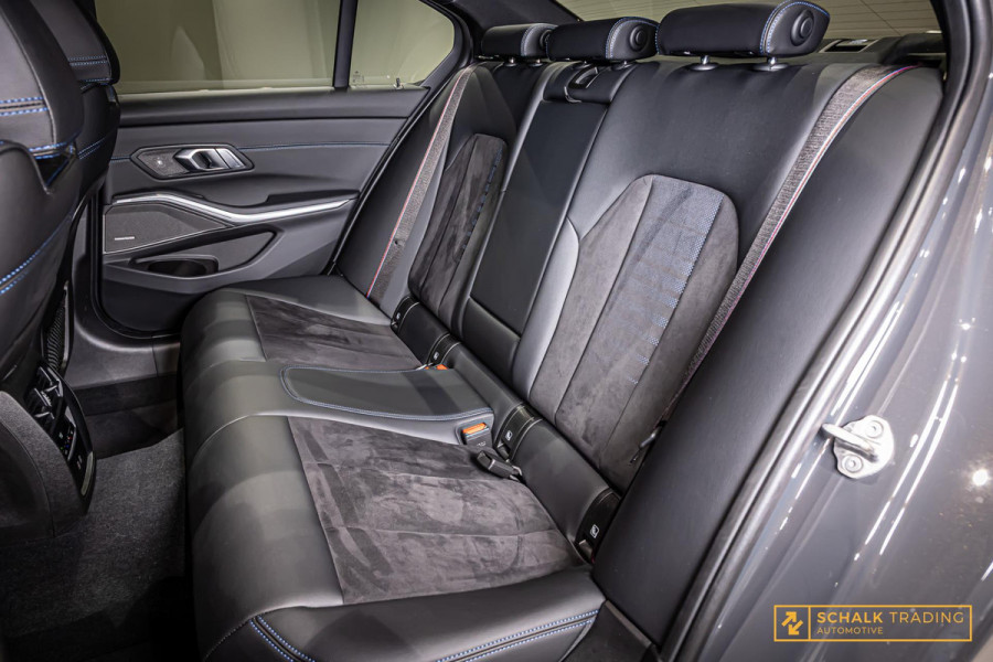 BMW 3-serie 318i|M-sport|NAP|Pano|Cam|H&K|Dealerond|Garantie