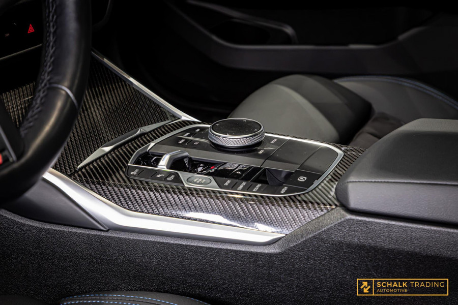 BMW 3-serie 318i|M-sport|NAP|Pano|Cam|H&K|Dealerond|Garantie