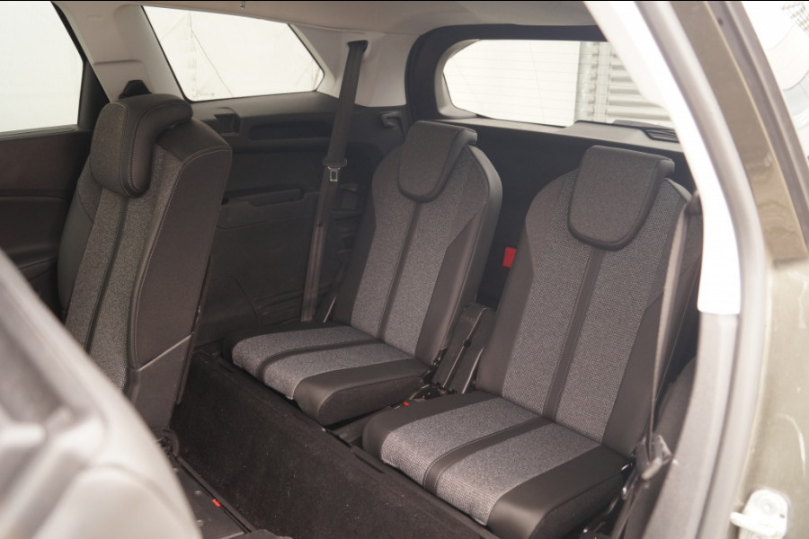 Peugeot 5008 1.2 PureTech 130pk Premium 7-persoons -NAVI-ECC-CAM- Peugeot 5008 1.2 PureTech 130pk Premium 7-persoons -NAVI-ECC-CAM-