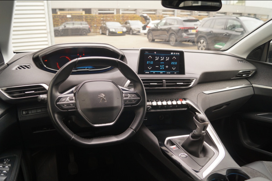 Peugeot 5008 1.2 PureTech 130pk Premium 7-persoons -NAVI-ECC-CAM- Peugeot 5008 1.2 PureTech 130pk Premium 7-persoons -NAVI-ECC-CAM-