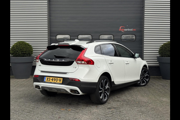 Volvo V40 Cross Country 1.5 T3 Polar+ Luxury | Camera | DAB | Navigatie | Stoelverwarming | Lichtmetalen Velgen | Volvo V40 Cross Country 1.5 T3 Polar+ Luxury | Camera | DAB | Navigatie | Stoelverwarming | Lichtmetalen Velgen |