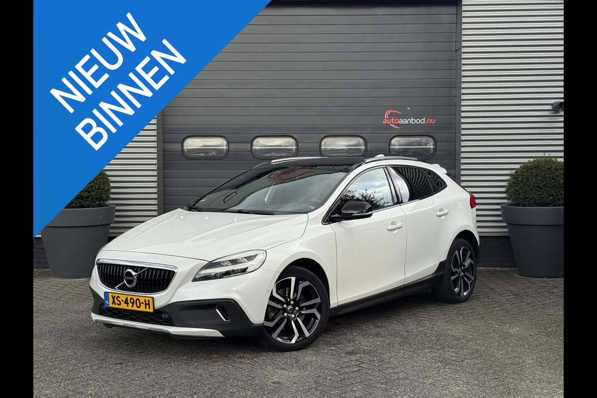 Volvo V40 Cross Country 1.5 T3 Polar+ Luxury | Camera | DAB | Navigatie | Stoelverwarming | Lichtmetalen Velgen | Volvo V40 Cross Country 1.5 T3 Polar+ Luxury | Camera | DAB | Navigatie | Stoelverwarming | Lichtmetalen Velgen |