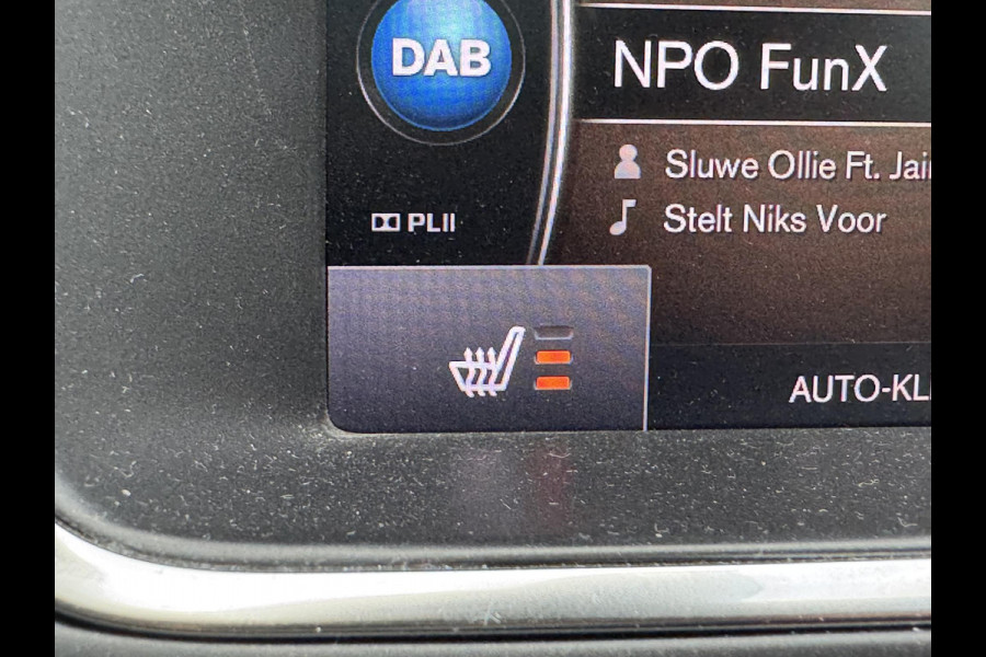 Volvo V40 Cross Country 1.5 T3 Polar+ Luxury | Camera | DAB | Navigatie | Stoelverwarming | Lichtmetalen Velgen | Volvo V40 Cross Country 1.5 T3 Polar+ Luxury | Camera | DAB | Navigatie | Stoelverwarming | Lichtmetalen Velgen |