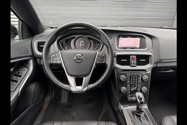 Volvo V40 Cross Country 1.5 T3 Polar+ Luxury | Camera | DAB | Navigatie | Stoelverwarming | Lichtmetalen Velgen | Volvo V40 Cross Country 1.5 T3 Polar+ Luxury | Camera | DAB | Navigatie | Stoelverwarming | Lichtmetalen Velgen |