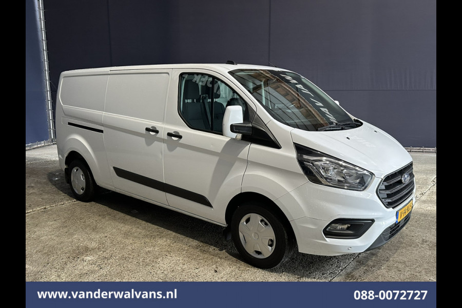 Ford Transit Custom 2.0 TDCI L2H1 Euro6 Airco | Camera | Navigatie | Apple Carplay | LED | Cruisecontrol Android Auto, Stoelverwarming, Verwarmde voorruit, Parkeersensoren, Bijrijdersbank, 2800kg trekvermogen Ford Transit Custom 2.0 TDCI L2H1 Euro6 Airco | Camera | Navigatie | Apple Carplay | LED | Cruisecontrol Android Auto, Stoelverwarming, Verwarmde voorruit, Parkeersensoren, Bijrijdersbank, 2800kg trekvermogen