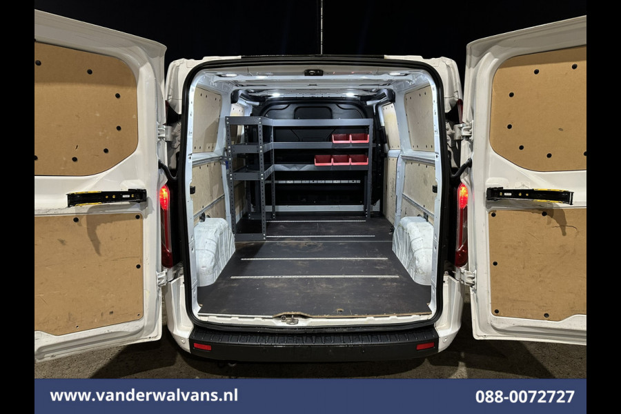 Ford Transit Custom 2.0 TDCI L2H1 Euro6 Airco | Camera | Navigatie | Apple Carplay | LED | Cruisecontrol Android Auto, Stoelverwarming, Verwarmde voorruit, Parkeersensoren, Bijrijdersbank, 2800kg trekvermogen Ford Transit Custom 2.0 TDCI L2H1 Euro6 Airco | Camera | Navigatie | Apple Carplay | LED | Cruisecontrol Android Auto, Stoelverwarming, Verwarmde voorruit, Parkeersensoren, Bijrijdersbank, 2800kg trekvermogen