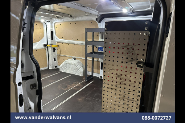 Ford Transit Custom 2.0 TDCI L2H1 Euro6 Airco | Camera | Navigatie | Apple Carplay | LED | Cruisecontrol Android Auto, Stoelverwarming, Verwarmde voorruit, Parkeersensoren, Bijrijdersbank, 2800kg trekvermogen Ford Transit Custom 2.0 TDCI L2H1 Euro6 Airco | Camera | Navigatie | Apple Carplay | LED | Cruisecontrol Android Auto, Stoelverwarming, Verwarmde voorruit, Parkeersensoren, Bijrijdersbank, 2800kg trekvermogen