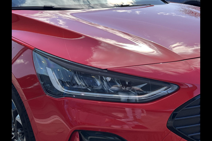 Ford FOCUS Wagon 1.0 EcoBoost Hybrid ST Line X 155pk |  ZUID | Winterpakket | Panorama dak | Adaptieve cruise