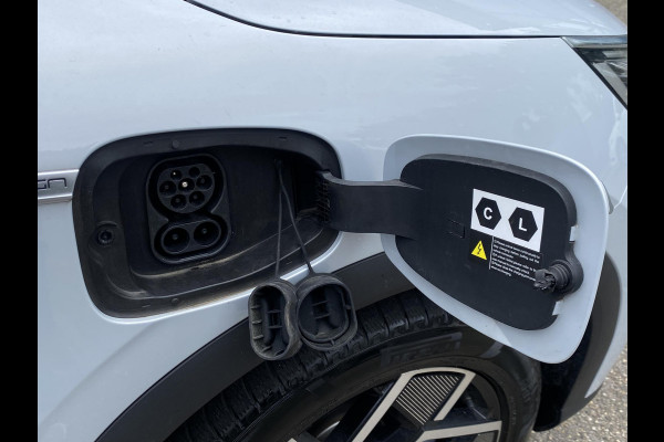 BYD ATTO 3 Comfort 60 kWh FABR. GARANTIE T/M 2029 | AANDRIJFLIJN EN ACCU ZELFS T/M 2031 BYD ATTO 3 Comfort 60 kWh FABR. GARANTIE T/M 2029 | AANDRIJFLIJN EN ACCU ZELFS T/M 2031