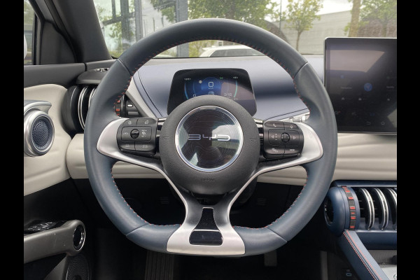 BYD ATTO 3 Comfort 60 kWh FABR. GARANTIE T/M 2029 | AANDRIJFLIJN EN ACCU ZELFS T/M 2031 BYD ATTO 3 Comfort 60 kWh FABR. GARANTIE T/M 2029 | AANDRIJFLIJN EN ACCU ZELFS T/M 2031