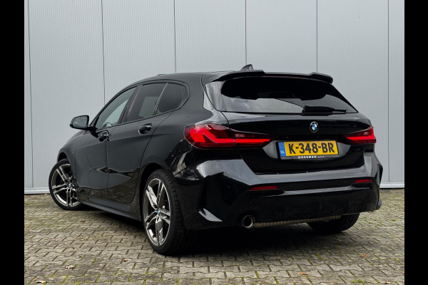 BMW 1-serie 118i M SPORT EXECUTIVE EDITION PANORAMADAK CARPLAY DAB+ ORIGINEEL NEDERLANDS LED