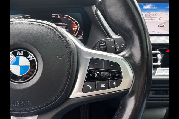 BMW 1-serie 118i M SPORT EXECUTIVE EDITION PANORAMADAK CARPLAY DAB+ ORIGINEEL NEDERLANDS LED