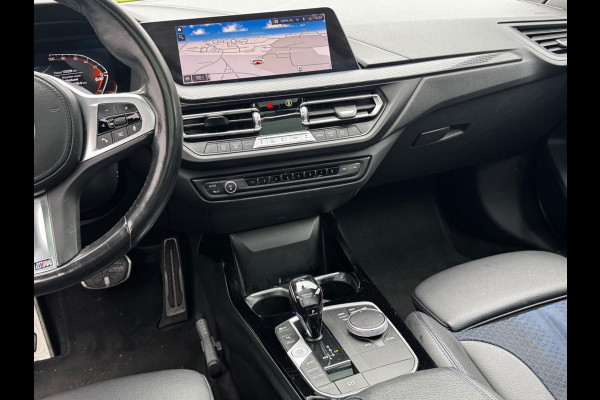 BMW 1-serie 118i M SPORT EXECUTIVE EDITION PANORAMADAK CARPLAY DAB+ ORIGINEEL NEDERLANDS LED