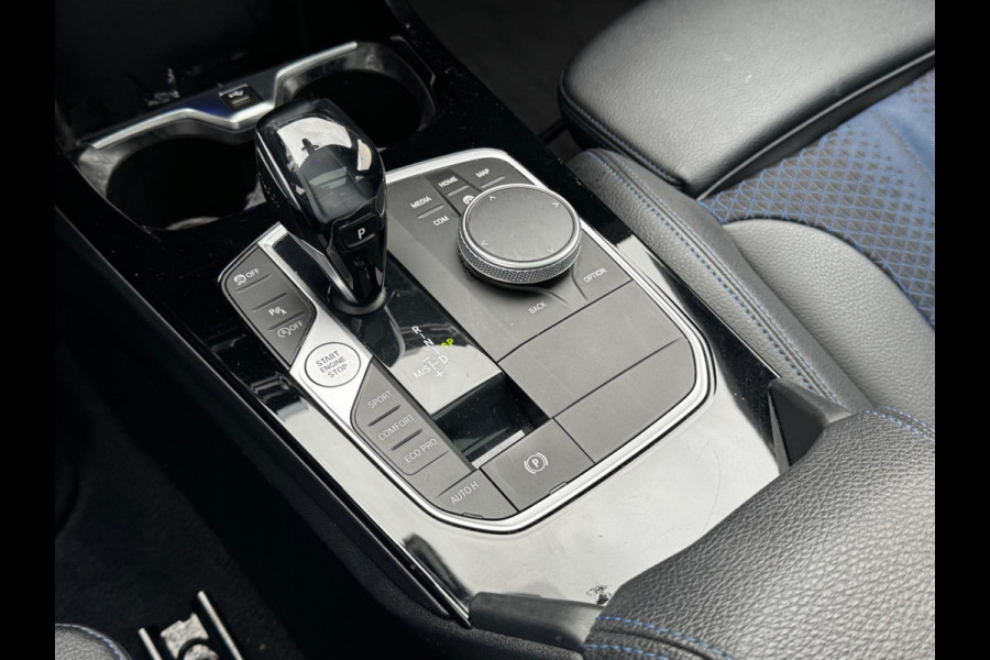 BMW 1-serie 118i M SPORT EXECUTIVE EDITION PANORAMADAK CARPLAY DAB+ ORIGINEEL NEDERLANDS LED