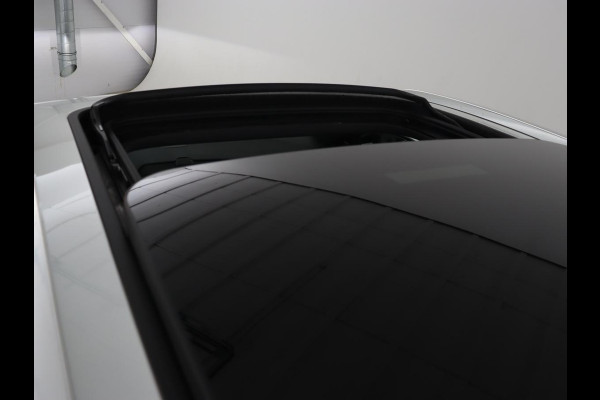 DS 7 Crossback E-Tense Rivoli | Panoramadak | Trekhaak | Leder | Stoelverwarming | Nachtzicht | Adaptive cruise | 360 Camera | Carplay | Sfeerverlichting | Navigatie | Keyless | 19'' | Memory DS 7 Crossback E-Tense Rivoli | Panoramadak | Trekhaak | Leder | Stoelverwarming | Nachtzicht | Adaptive cruise | 360 Camera | Carplay | Sfeerverlichting | Navigatie | Keyless | 19'' | Memory
