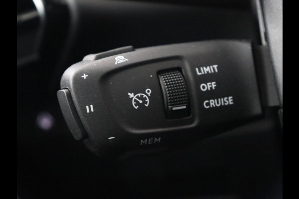 DS 7 Crossback E-Tense Rivoli | Panoramadak | Trekhaak | Leder | Stoelverwarming | Nachtzicht | Adaptive cruise | 360 Camera | Carplay | Sfeerverlichting | Navigatie | Keyless | 19'' | Memory DS 7 Crossback E-Tense Rivoli | Panoramadak | Trekhaak | Leder | Stoelverwarming | Nachtzicht | Adaptive cruise | 360 Camera | Carplay | Sfeerverlichting | Navigatie | Keyless | 19'' | Memory