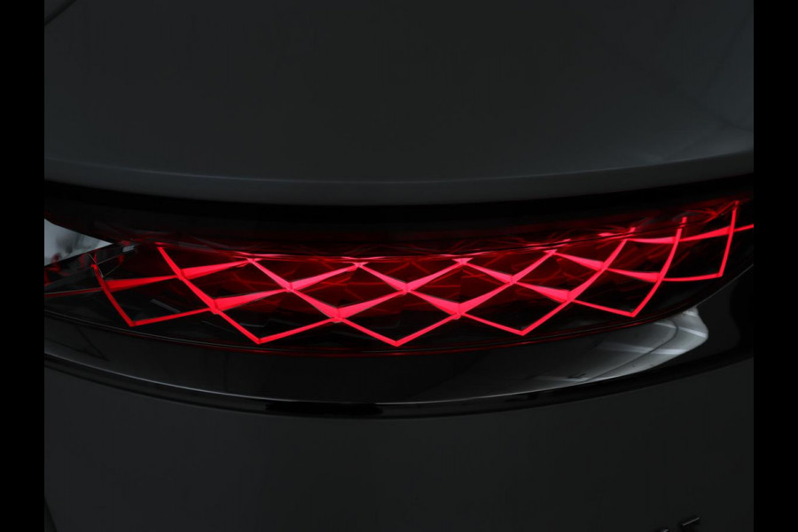 DS 7 Crossback E-Tense Rivoli | Panoramadak | Trekhaak | Leder | Stoelverwarming | Nachtzicht | Adaptive cruise | 360 Camera | Carplay | Sfeerverlichting | Navigatie | Keyless | 19'' | Memory DS 7 Crossback E-Tense Rivoli | Panoramadak | Trekhaak | Leder | Stoelverwarming | Nachtzicht | Adaptive cruise | 360 Camera | Carplay | Sfeerverlichting | Navigatie | Keyless | 19'' | Memory