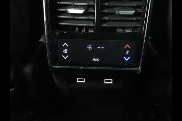 DS 7 Crossback E-Tense Rivoli | Panoramadak | Trekhaak | Leder | Stoelverwarming | Nachtzicht | Adaptive cruise | 360 Camera | Carplay | Sfeerverlichting | Navigatie | Keyless | 19'' | Memory DS 7 Crossback E-Tense Rivoli | Panoramadak | Trekhaak | Leder | Stoelverwarming | Nachtzicht | Adaptive cruise | 360 Camera | Carplay | Sfeerverlichting | Navigatie | Keyless | 19'' | Memory