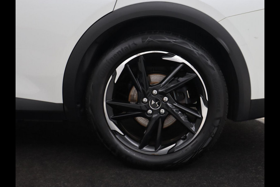 DS 7 Crossback E-Tense Rivoli | Panoramadak | Trekhaak | Leder | Stoelverwarming | Nachtzicht | Adaptive cruise | 360 Camera | Carplay | Sfeerverlichting | Navigatie | Keyless | 19'' | Memory DS 7 Crossback E-Tense Rivoli | Panoramadak | Trekhaak | Leder | Stoelverwarming | Nachtzicht | Adaptive cruise | 360 Camera | Carplay | Sfeerverlichting | Navigatie | Keyless | 19'' | Memory