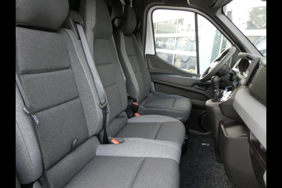 Renault Master T35 2.0 dCi 130 L2H2, Glasresteel, Glaswagen, Glasauto, Apple Carplay. Renault Master T35 2.0 dCi 130 L2H2, Glasresteel, Glaswagen, Glasauto, Apple Carplay.