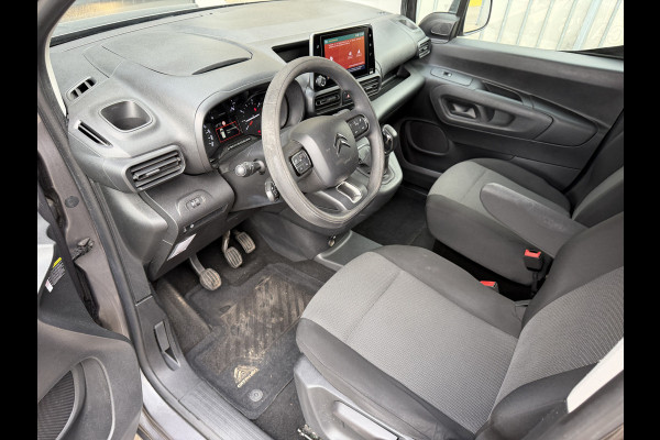Citroën Berlingo 1.6 100PK EURO 6 BlueHDI Driver CarPlay/trekhaak/achteruitrijcamera Citroën Berlingo 1.6 100PK EURO 6 BlueHDI Driver CarPlay/trekhaak/achteruitrijcamera
