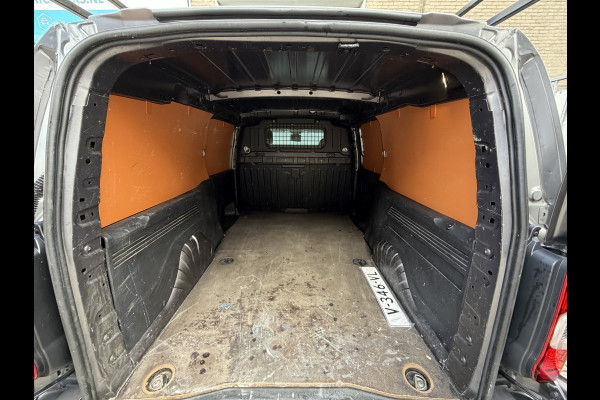 Citroën Berlingo 1.6 100PK EURO 6 BlueHDI Driver CarPlay/trekhaak/achteruitrijcamera Citroën Berlingo 1.6 100PK EURO 6 BlueHDI Driver CarPlay/trekhaak/achteruitrijcamera