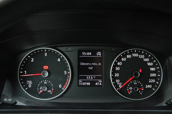 Volkswagen Transporter 2.0 TDI 114PK L1H1 Highline / Multi stuur / PDC 2x / Klep / Cruise Volkswagen Transporter 2.0 TDI 114PK L1H1 Highline / Multi stuur / PDC 2x / Klep / Cruise