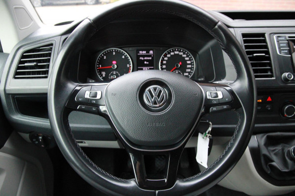 Volkswagen Transporter 2.0 TDI 114PK L1H1 Highline / Multi stuur / PDC 2x / Klep / Cruise Volkswagen Transporter 2.0 TDI 114PK L1H1 Highline / Multi stuur / PDC 2x / Klep / Cruise