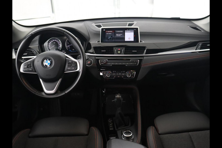 BMW X1 xDrive25e Sport Line | Stoelverwarming | Camera | Full LED | Sportstoelen | Keyless | Navigatie | Climate control | Parkeerhulp | Cruise control | DAB | Bluetooth BMW X1 xDrive25e Sport Line | Stoelverwarming | Camera | Full LED | Sportstoelen | Keyless | Navigatie | Climate control | Parkeerhulp | Cruise control | DAB | Bluetooth