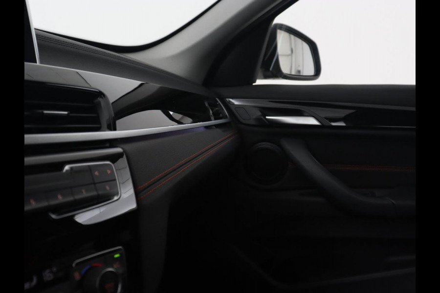 BMW X1 xDrive25e Sport Line | Stoelverwarming | Camera | Full LED | Sportstoelen | Keyless | Navigatie | Climate control | Parkeerhulp | Cruise control | DAB | Bluetooth BMW X1 xDrive25e Sport Line | Stoelverwarming | Camera | Full LED | Sportstoelen | Keyless | Navigatie | Climate control | Parkeerhulp | Cruise control | DAB | Bluetooth