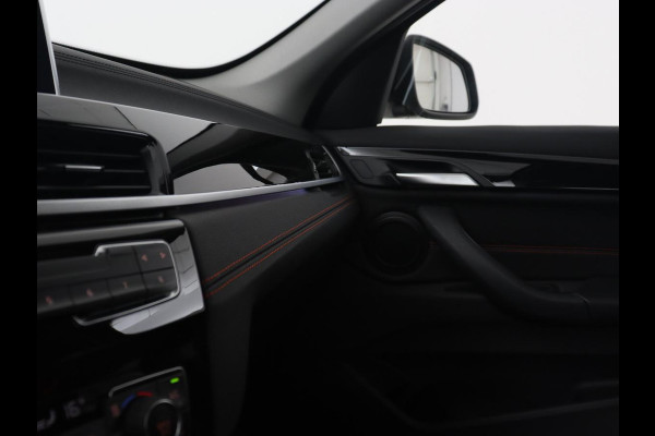 BMW X1 xDrive25e Sport Line | Stoelverwarming | Camera | Full LED | Sportstoelen | Keyless | Navigatie | Climate control | Parkeerhulp | Cruise control | DAB | Bluetooth BMW X1 xDrive25e Sport Line | Stoelverwarming | Camera | Full LED | Sportstoelen | Keyless | Navigatie | Climate control | Parkeerhulp | Cruise control | DAB | Bluetooth