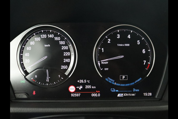 BMW X1 xDrive25e Sport Line | Stoelverwarming | Camera | Full LED | Sportstoelen | Keyless | Navigatie | Climate control | Parkeerhulp | Cruise control | DAB | Bluetooth BMW X1 xDrive25e Sport Line | Stoelverwarming | Camera | Full LED | Sportstoelen | Keyless | Navigatie | Climate control | Parkeerhulp | Cruise control | DAB | Bluetooth