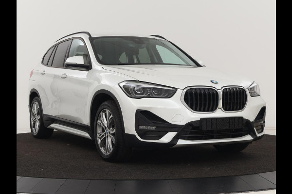 BMW X1 xDrive25e Sport Line | Stoelverwarming | Camera | Full LED | Sportstoelen | Keyless | Navigatie | Climate control | Parkeerhulp | Cruise control | DAB | Bluetooth BMW X1 xDrive25e Sport Line | Stoelverwarming | Camera | Full LED | Sportstoelen | Keyless | Navigatie | Climate control | Parkeerhulp | Cruise control | DAB | Bluetooth
