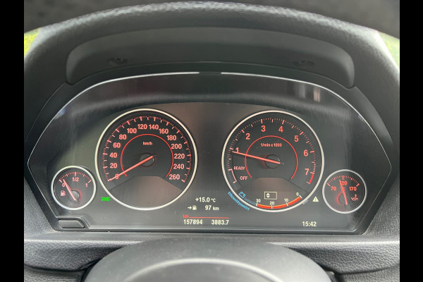 BMW 3 Serie 318i | M-Sport | Carbon | Sportlstoelen| Navi | Cruise | Clima BMW 3 Serie 318i | M-Sport | Carbon | Sportlstoelen| Navi | Cruise | Clima