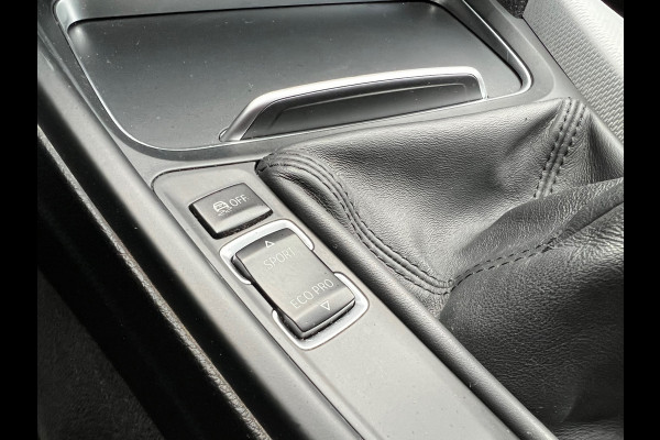 BMW 3 Serie 318i | M-Sport | Carbon | Sportlstoelen| Navi | Cruise | Clima BMW 3 Serie 318i | M-Sport | Carbon | Sportlstoelen| Navi | Cruise | Clima