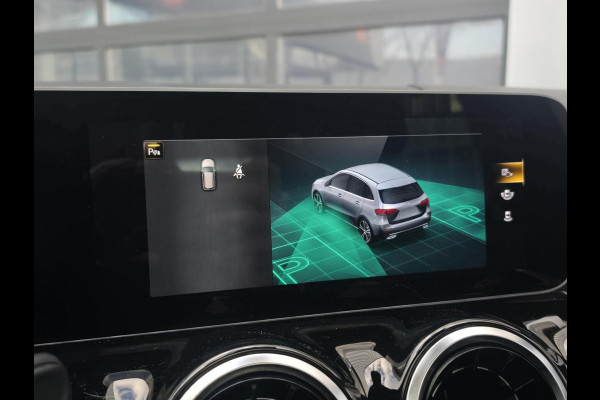 Mercedes-Benz B-Klasse 180 Premium Plus|AMG|PANO