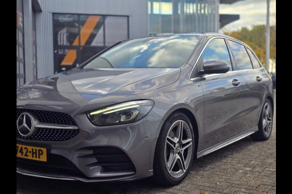 Mercedes-Benz B-Klasse 180 Premium Plus|AMG|PANO