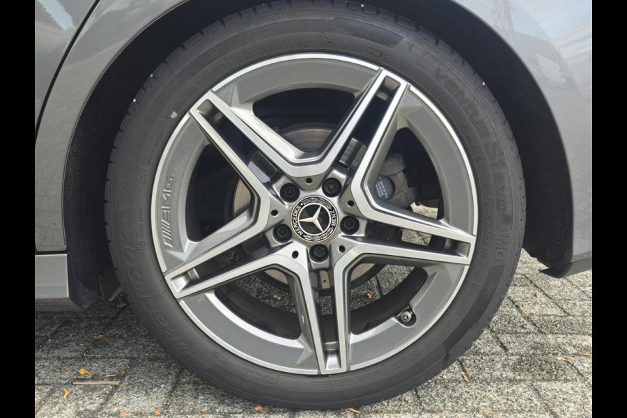 Mercedes-Benz B-Klasse 180 Premium Plus|AMG|PANO