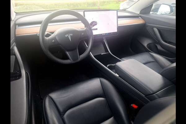 Tesla Model 3 Standard RWD Plus 60 kWh | SOH: 88% | AUTOPILOT+19" LMV | Leder | occasion Tesla Model 3 Standard RWD Plus 60 kWh | SOH: 88% | AUTOPILOT+19" LMV | Leder | occasion