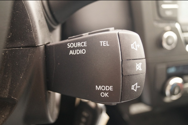 Renault Kadjar 1.3 TCe 140pk Life -AIRCO-CRUISE-TREKHAAK- Renault Kadjar 1.3 TCe 140pk Life -AIRCO-CRUISE-TREKHAAK-