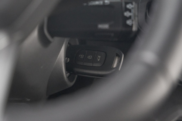 Dacia Duster Mild Hybrid 130 Expression | Camera | Stoelverwarming | Apple Carplay | Navigatie