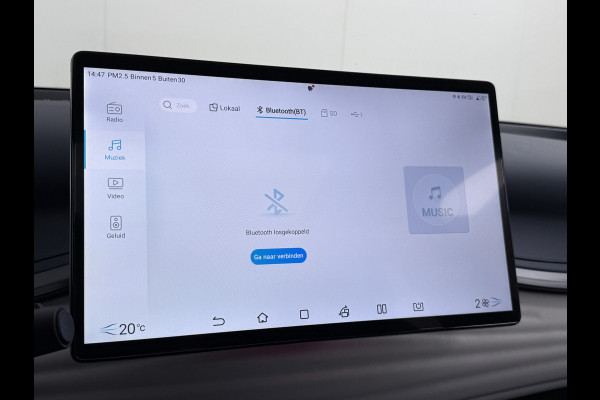 BYD ATTO 3 60kWh Design SOH 96% Panoramadak Leder+Elektr.Verst. Warmtepomp Adaptieve Cruise 360°Camera Apple Carplay Android Auto Elektr.Ac Verkeersbord detectie WiFi DAB Led Rijstrooksensor Keyless Smartphone Entry Fabrieksgarantie tot 12-12-2030 /150.000km Garantie op de LFP Accu tot 12-12-2030/200.000km €44.000,- Nieuw!