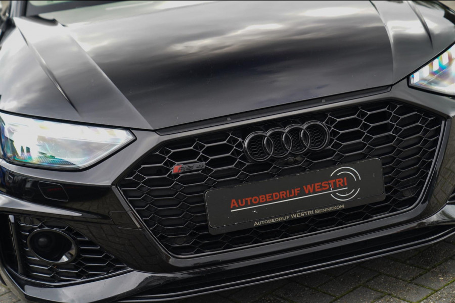 Audi RS4 Avant 2.9 TFSI RS 4 Quattro | Panorama | Bang&Olufsen | HuD | Facelift | Adaptieve Cruise | Lane Assist | Massage |450PK Audi RS4 Avant 2.9 TFSI RS 4 Quattro | Panorama | Bang&Olufsen | HuD | Facelift | Adaptieve Cruise | Lane Assist | Massage |450PK