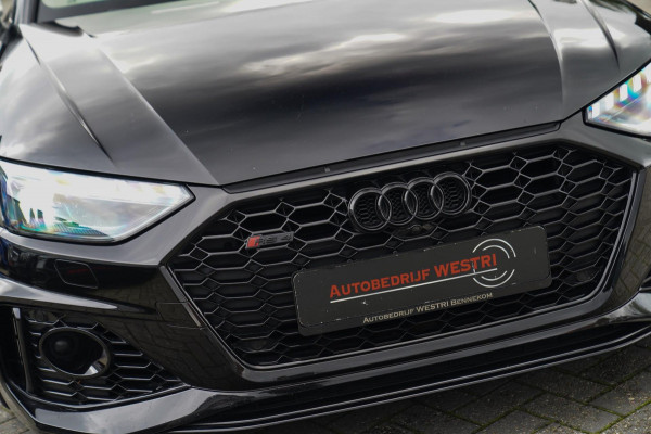 Audi RS4 Avant 2.9 TFSI RS 4 Quattro | Panorama | Bang&Olufsen | HuD | Facelift | Adaptieve Cruise | Lane Assist | Massage |450PK Audi RS4 Avant 2.9 TFSI RS 4 Quattro | Panorama | Bang&Olufsen | HuD | Facelift | Adaptieve Cruise | Lane Assist | Massage |450PK