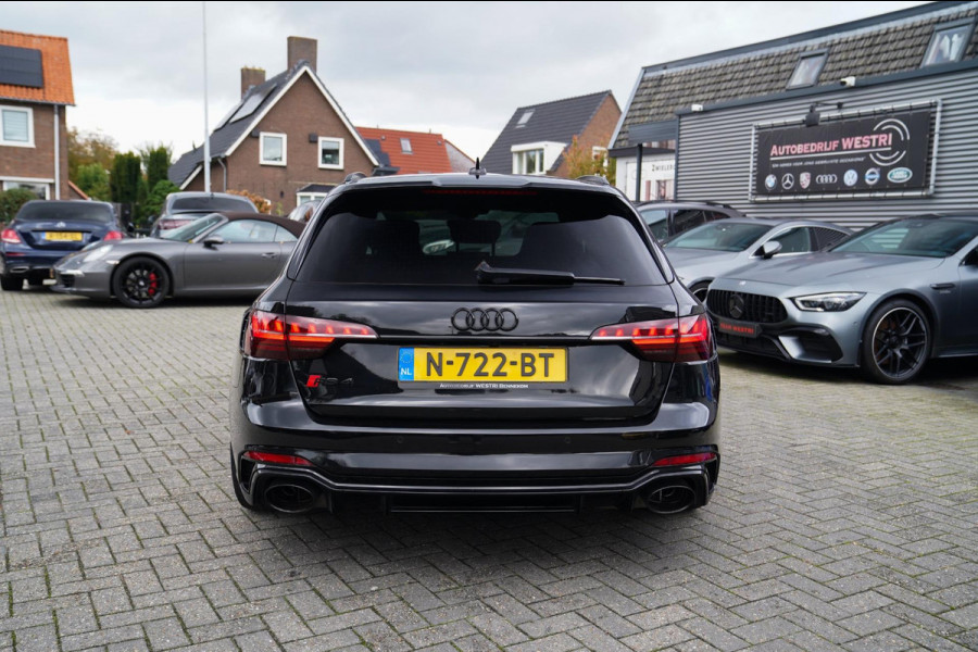 Audi RS4 Avant 2.9 TFSI RS 4 Quattro | Panorama | Bang&Olufsen | HuD | Facelift | Adaptieve Cruise | Lane Assist | Massage |450PK Audi RS4 Avant 2.9 TFSI RS 4 Quattro | Panorama | Bang&Olufsen | HuD | Facelift | Adaptieve Cruise | Lane Assist | Massage |450PK