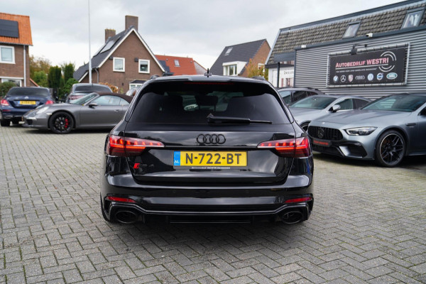 Audi RS4 Avant 2.9 TFSI RS 4 Quattro | Panorama | Bang&Olufsen | HuD | Facelift | Adaptieve Cruise | Lane Assist | Massage |450PK Audi RS4 Avant 2.9 TFSI RS 4 Quattro | Panorama | Bang&Olufsen | HuD | Facelift | Adaptieve Cruise | Lane Assist | Massage |450PK