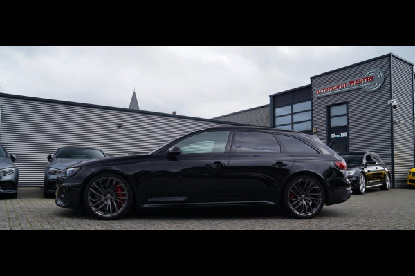 Audi RS4 Avant 2.9 TFSI RS 4 Quattro | Panorama | Bang&Olufsen | HuD | Facelift | Adaptieve Cruise | Lane Assist | Massage |450PK Audi RS4 Avant 2.9 TFSI RS 4 Quattro | Panorama | Bang&Olufsen | HuD | Facelift | Adaptieve Cruise | Lane Assist | Massage |450PK