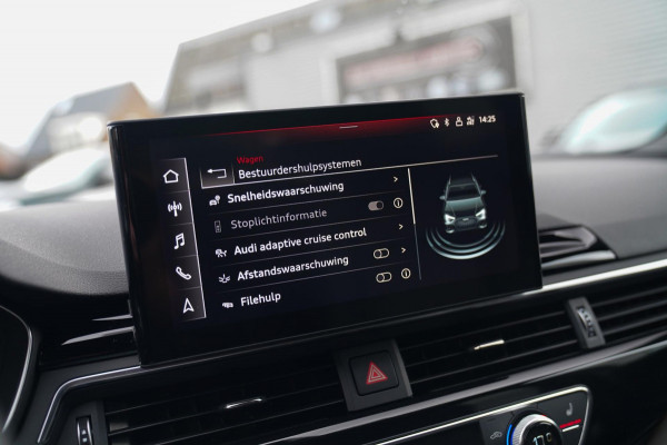 Audi RS4 Avant 2.9 TFSI RS 4 Quattro | Panorama | Bang&Olufsen | HuD | Facelift | Adaptieve Cruise | Lane Assist | Massage |450PK Audi RS4 Avant 2.9 TFSI RS 4 Quattro | Panorama | Bang&Olufsen | HuD | Facelift | Adaptieve Cruise | Lane Assist | Massage |450PK